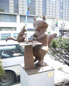 友われに飯を与へき