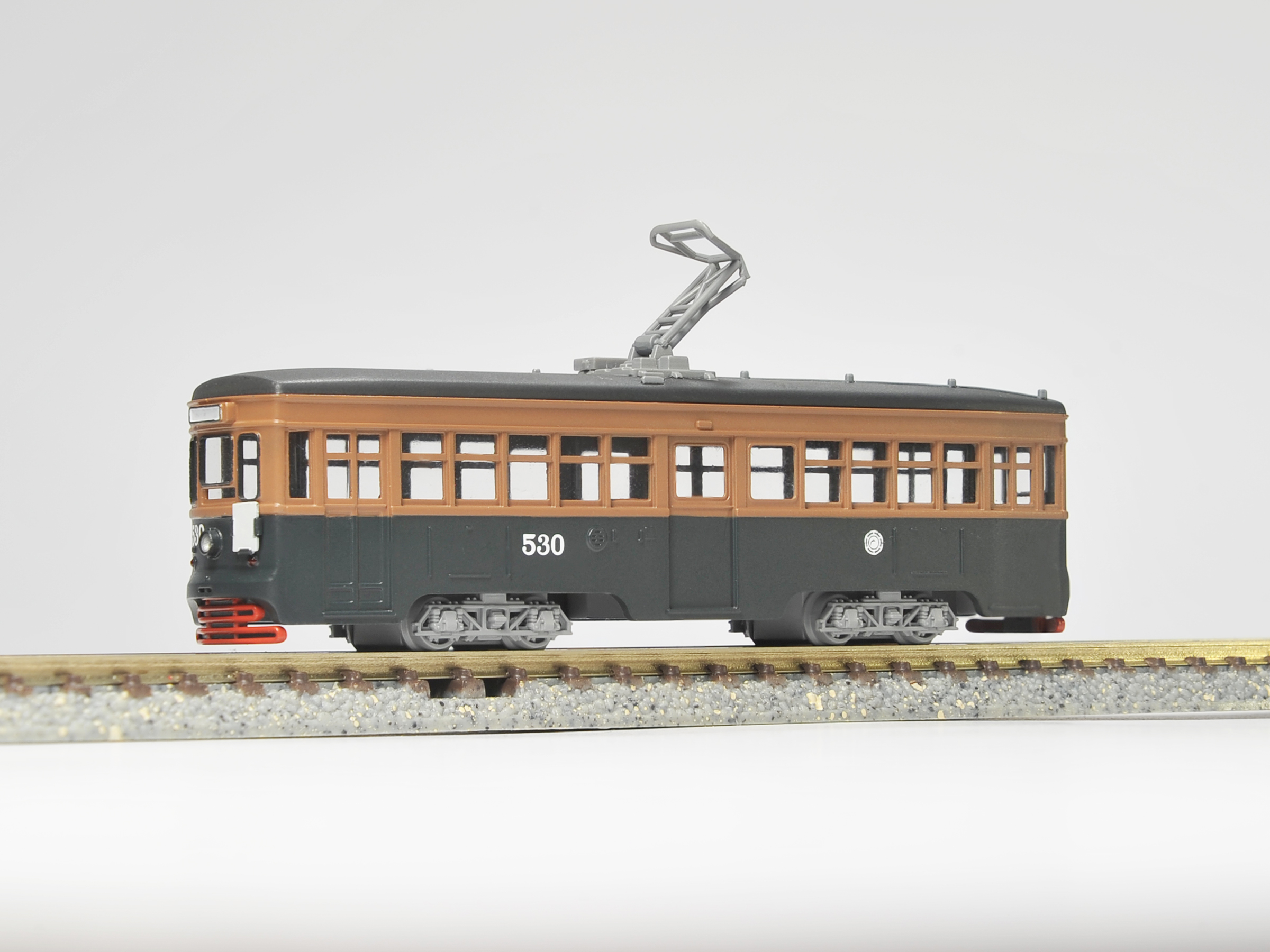 530号ベースキットの組み立て後のジオラマイメージ画像（横から）