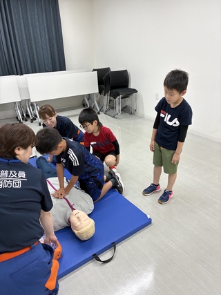 心臓マッサージ