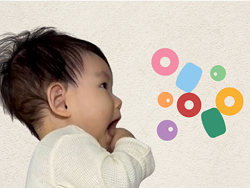 おもちゃの部品を誤飲する(イメージ)